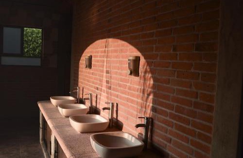 Amacuzac Casa | Escápate a una quinta con alberca, asador y diversión en familia