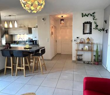 Genas Apartamento | Escale Détente Genas proche Eurexpo