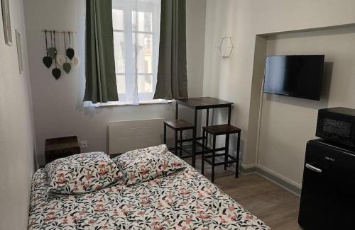 Tournon-sur-Rhone Apartamento | Escale en Ardèche