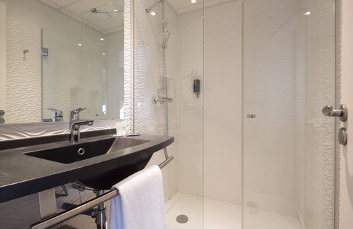 Courtoisville-Sillon-Moka Hotel | Escale Oceania Saint-Malo