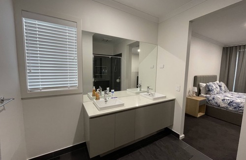 St Leonards Casa | Escape and Enjoy .. Free WIFi