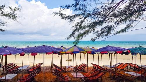 Mae Pim Apartamento | Escape Condominiums Beachfront Suites - Mae Phim