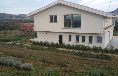 Piana degli Albanesi Casa | escapar escapar de palermo