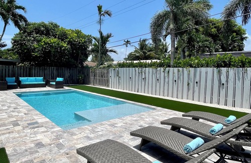 Coral Heights Casa | Escape in Backyard Oasis! Saltwater heated pool, 2 miles to the beach!
