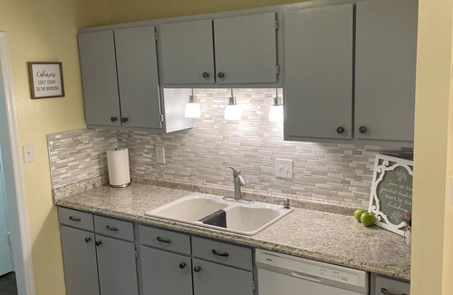 Jacksonville Casa | ESCAPE INTO OUR OASIS - full of amenities