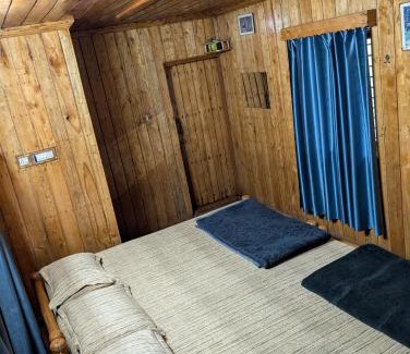 Kanthalloor Casa | Escape Natural Farm Stay - Woodhouse 2