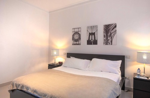 Ensanche Isabelita Apartamento | Escape Oceanview Condo Next to Avenida Espana