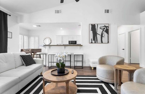 North Las Vegas Casa | Escape the City in a Serene 5BR Home w/ BNEW Pool