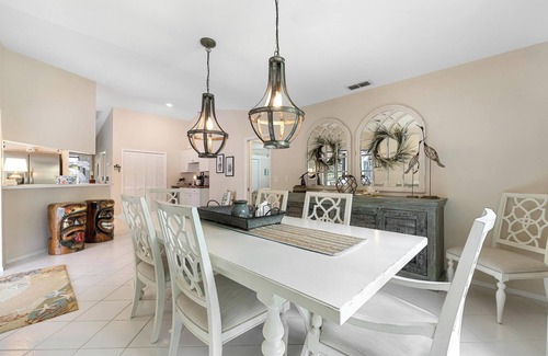 Three Oaks Casa | Escape to a Lush Tropical Oasis: Private Pool
