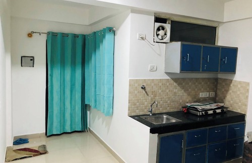 Dehradun Apartamento | Escape to a serene oasis in heart of Dehradun at our charming 1 BHK apartment