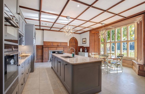 Saint Osyth Casa | Escape to Darcy West - luxury, space, and charm on a grand country estate.
