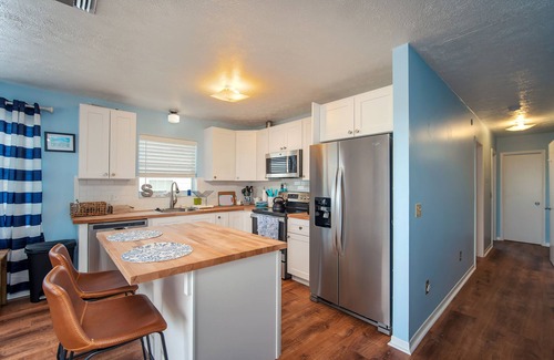 Eden Pines Casa | Escape to Eden | Canalfront half-duplex with short run to channel on Big Pine Key