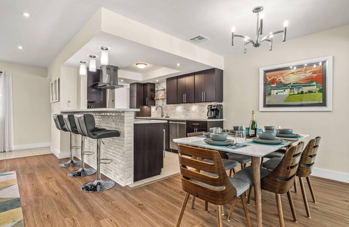 Tahquitz River Estates Casa | Escape to effortless luxury and unforgettable desert charm at this ultimate indoor-outdoor retreat