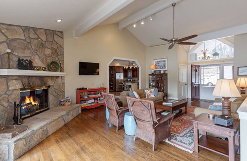 Cullowhee Casa | Escape al lago Glenville