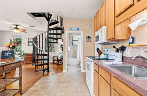 Hawthorne Casa | Escape to Lakeside Serenity :Your perfect getaway enjoy the lake