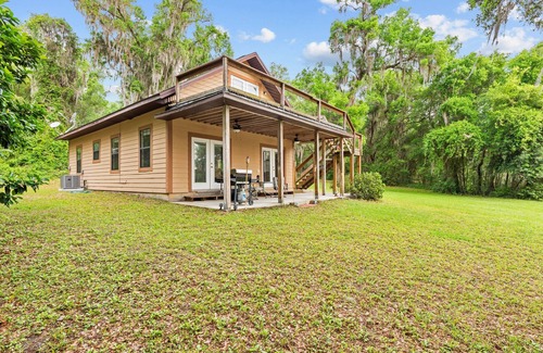 Hawthorne Casa | Escape to Lakeside Serenity :Your perfect getaway enjoy the lake