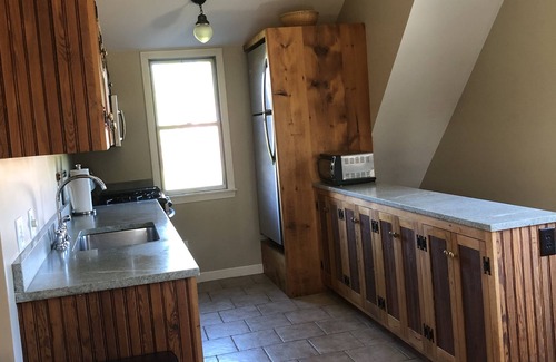 Nantucket Cabaña | Escape to Nantucket's charm, just a 6-min drive from Surfside Beach