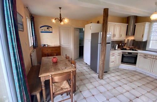 Noyelles-sur-Mer Casa | Escape to our Saint Denis farmhouse for a peaceful stay