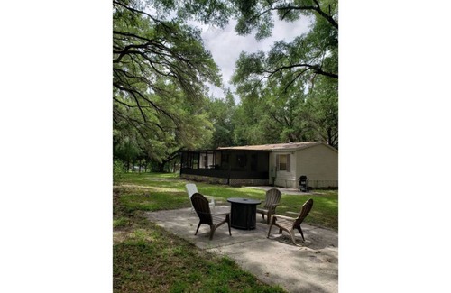 Divide Casa | Escape to peace and quiet, charming 2 Bedroom Cabin, sleeps 6
