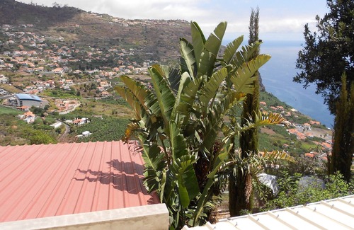 Calheta Cabaña | Escapar al paraíso es el lugar ideal para familias y grupos de amigos.