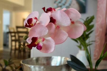 Atlantic City Casa | Escape to Raleigh Ave Glamour - Steps to the Beach