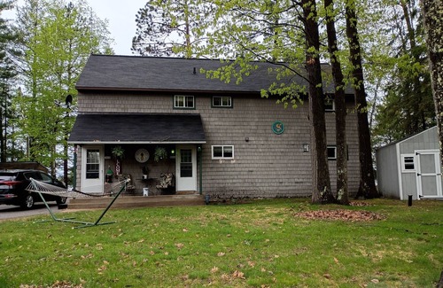 Rhinelander Casa | Escape to the Lake – Your Perfect Getaway Awaits!