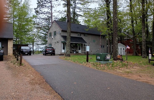 Rhinelander Casa | Escape to the Lake – Your Perfect Getaway Awaits!