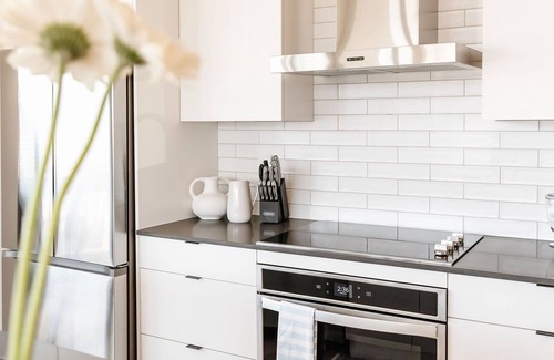 Downtown Kelowna Apartamento | Escape to the perfect vacation destination at the "Seaside