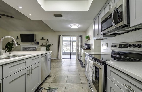 Ocala Casa | Escape to this tranquil oasis that will wisk your worries away.