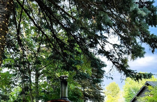 Langley Casa | Escape to Tranquility at Airstream Silver Heaven.