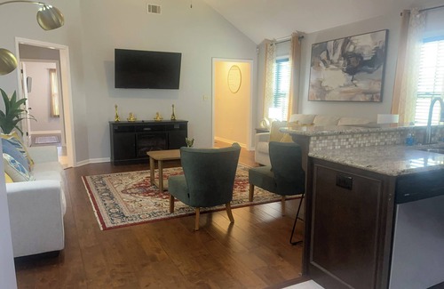 Valdosta Casa | Escape to Valdosta: Explore Wild Adventures & Relax