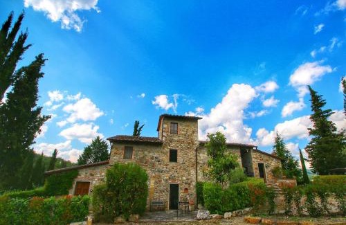 Radda in Chianti Apartamento | Escape to Vineyards, Elba