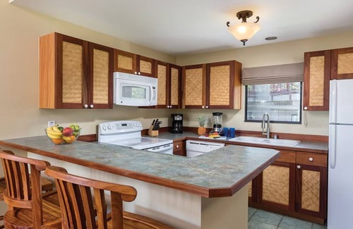 Kailua-Kona Complejo | Escape to Wyndham Kona Hawaiian: Island Vibes, Spacious Villas & Beach Bliss