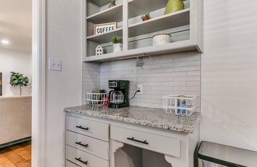 Central Oklahoma City Casa | Escape to Your Chic Family Haven in The Village!