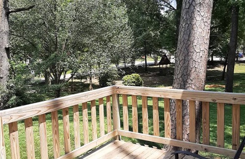 Holladay Cabina | Escape to your cozy 2-bedroom cabin #8 in Camden, Kentucky Lake, TN