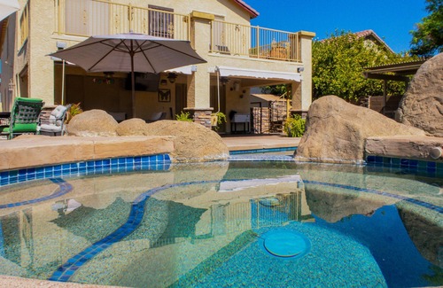 Glendale Casa | Escape to your perfect getaway in Glendale, AZ! Enjoy spacious, comfort, and fun