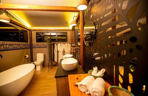 Ikoma Cabina | Escarpment Luxury Camp Serengeti #5