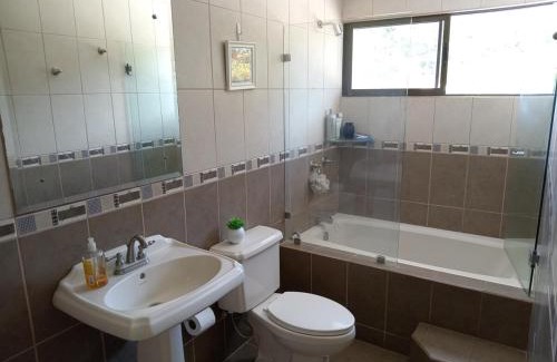 Guachipelín Villa | Escazú - premium location and spacious