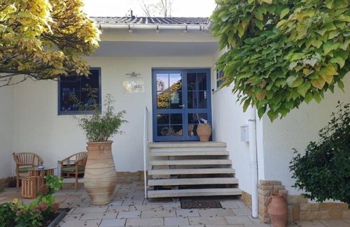 Bissersheim Casa | Eschment Guest House: Standard room with king-size bed