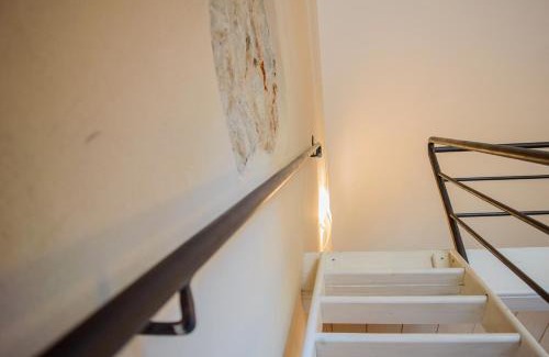 Cherasco Apartamento | Esclusivo Loft Centro Storico private garden E-Bike