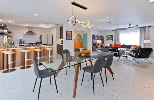 Araby Commons Casa | Escoba Ranch, with massive yard and amenities! Palm Springs License #064010