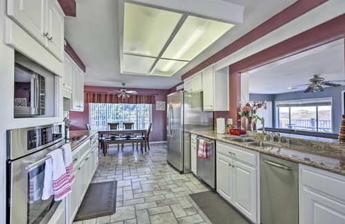 Mesa Rock Casa | Escondido Hilltop Home w/ Deck & Views!
