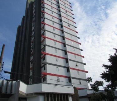 Centro Apartamento | Escuro claro