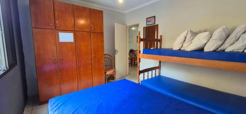 Jardim Praiano Apartamento | ESD01- Ar Condicionado 5min a pé da Praia da Enseada, Apartamento