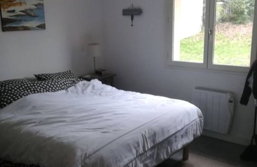 Bout des paves-Chene des Anglais Casa | Eseka se encuentra cerca de varias comodidades