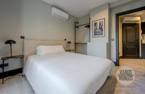 Embajadores Apartamento | Esencia de Madrid para 7 en Santa Ana 20 E2