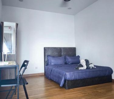 Seri Kembangan Apartamento | Eshue Designer Suites @ Simfoni Towers
