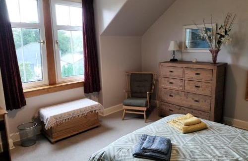 Pitlochry Casa | Esk Cottage