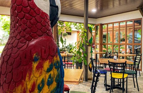Copa Blanca Casa | ESKALAMI LODGING