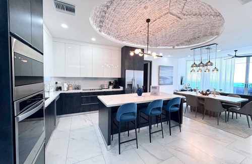 La Choya Condominio | Esmeralda Beach Resort 3 Bedrooms Condo C 1402